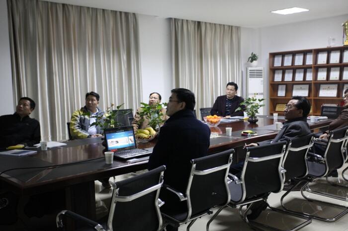 合肥通用機(jī)械研究院李鯤副院長(zhǎng)一行蒞臨得潤(rùn)電氣參觀考察 全國統(tǒng)一客服：400-0551-777