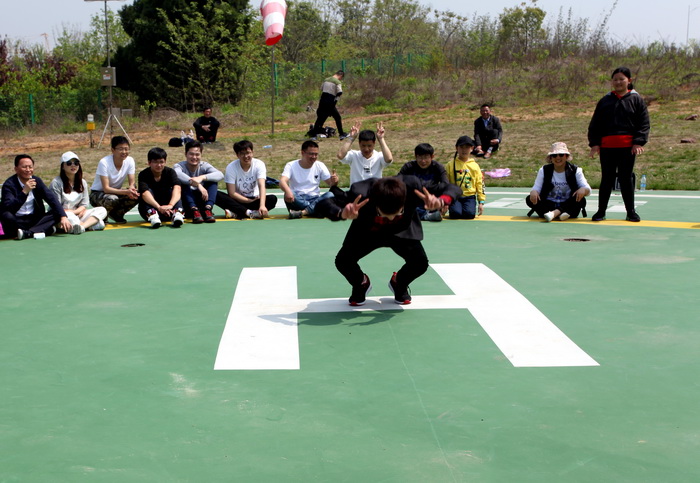 得潤電氣 400-128-7988 得潤電氣 400-128-7988