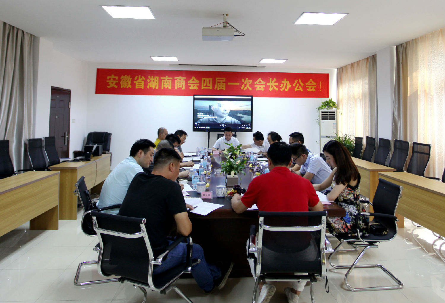 安徽得潤電氣 成套高低壓開關柜 廠家 電話:400-0551-777 qq:3176885416 安徽得潤電氣 成套高低壓開關柜 廠家 電話:400-0551-777 qq:3176885416