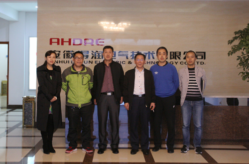 安徽得潤電氣 出口 成套高低壓開關(guān)柜 配電柜 廠家 電話:400-0551-777 qq:3176885416 安徽得潤電氣 出口 成套高低壓開關(guān)柜 配電柜 廠家 電話:400-0551-777 qq:3176885416