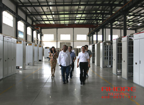 得潤電氣 高低壓開關(guān)柜廠家 配電柜 旁路柜 咨詢熱線:400-0551-777 qq:31676885416 得潤電氣 高低壓開關(guān)柜廠家 配電柜 旁路柜 咨詢熱線:400-0551-777 qq:31676885416