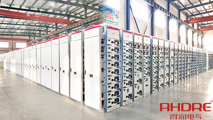 海鹽秦山項目MNS2.0低壓柜實物圖.jpg 海鹽秦山項目MNS2.0低壓柜實物圖.jpg