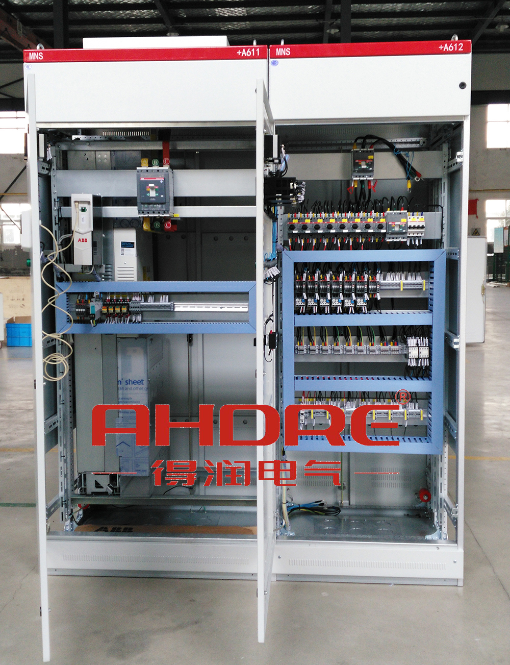 得潤電氣 低壓變頻器柜 咨詢熱線:4000551777 QQ:3176885416. 得潤電氣 低壓變頻器柜 咨詢熱線:4000551777 QQ:3176885416.