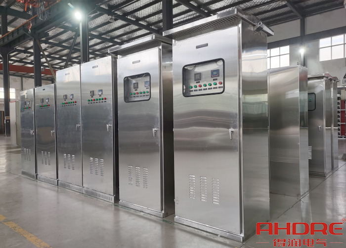 動力柜1.jpg 動力柜1.jpg