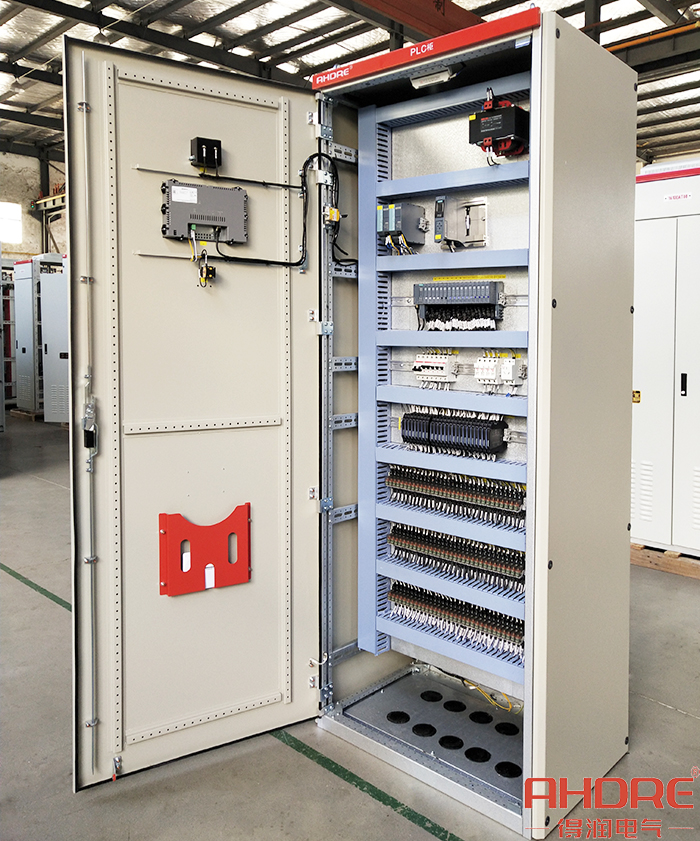 PLC自動控制柜.jpg PLC自動控制柜.jpg