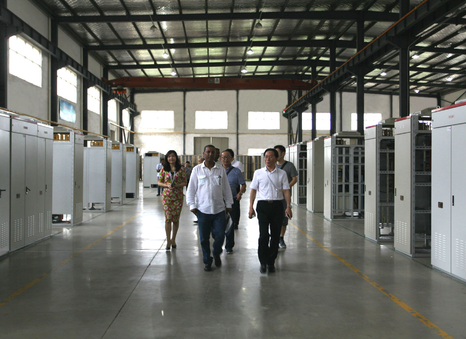 車(chē)間走-用.jpg 車(chē)間走-用.jpg