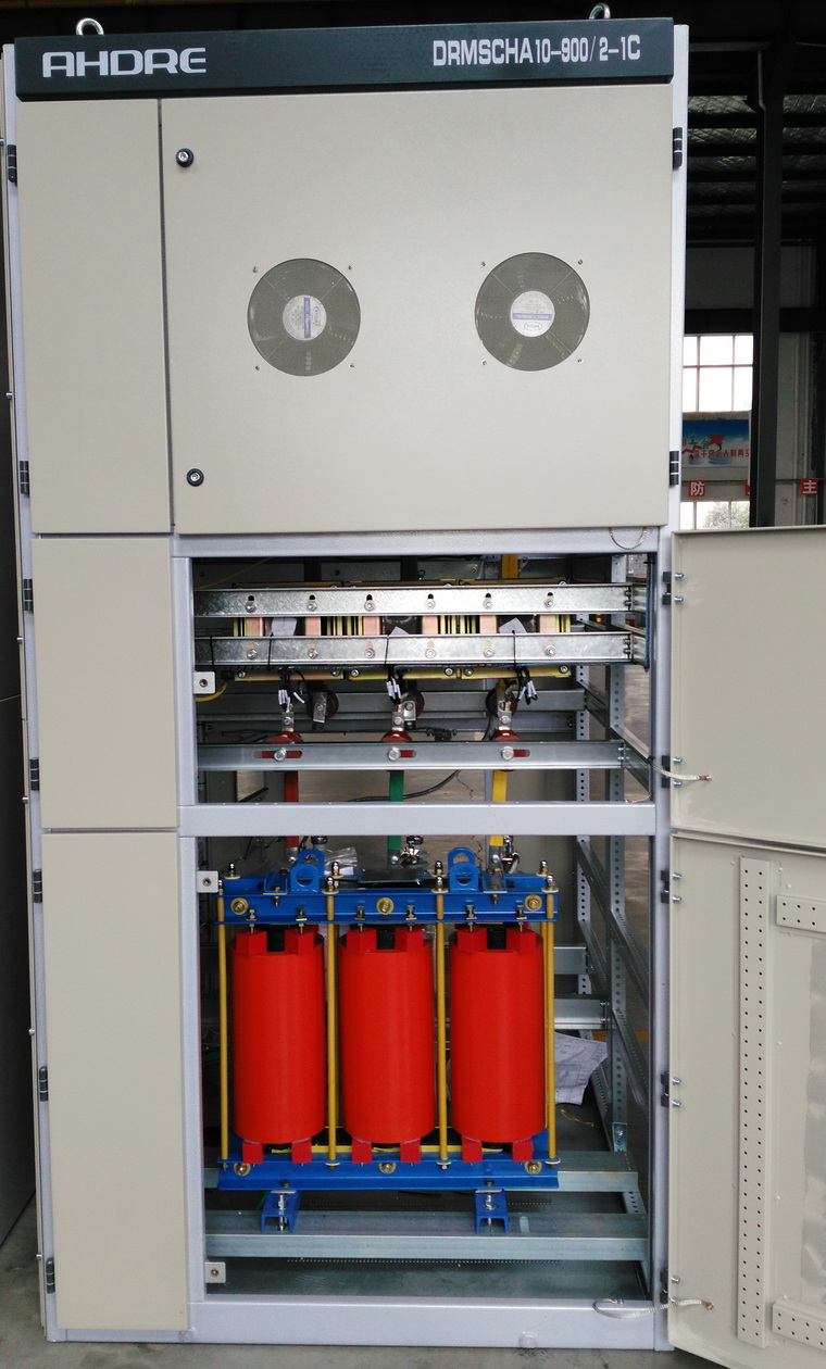 無功補償柜背面圖 無功補償柜背面圖