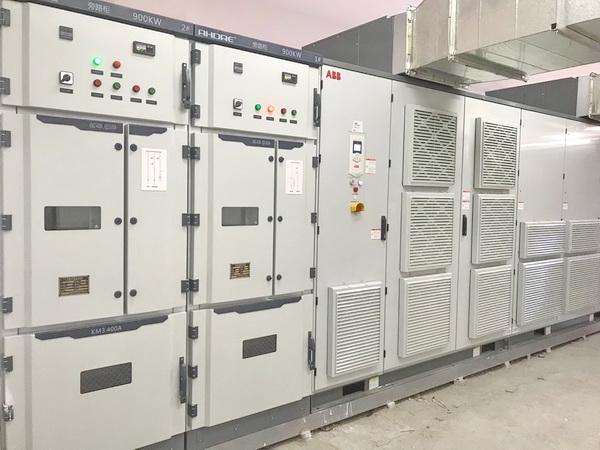 一拖一自動(dòng)旁路柜現(xiàn)場(chǎng)圖.jpg 一拖一自動(dòng)旁路柜現(xiàn)場(chǎng)圖.jpg