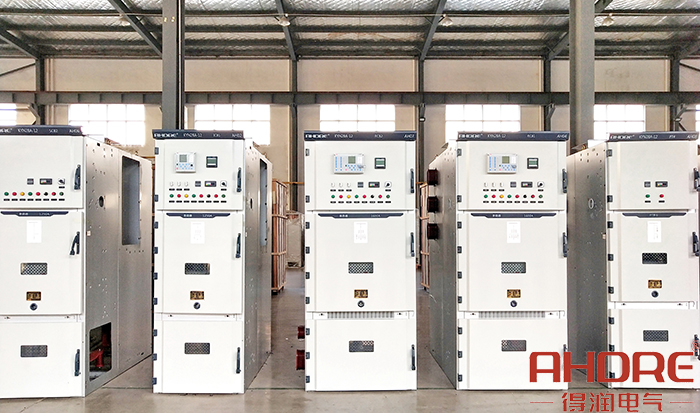 高壓軟啟切換柜3.jpg 高壓軟啟切換柜3.jpg